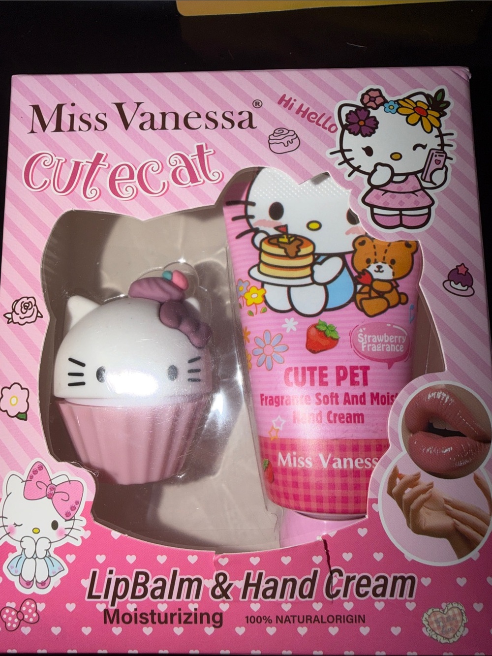 Hello Kitty Pink Wallet with Socks  Set & Facemask and Lip n Lotion Set - Picture 5 of 6